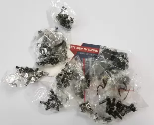 Bịch nút nhấn tổng hợp, 14 loại, mỗi loại 10 cái từ 3x6x2.5mm đến 12x12x8mm